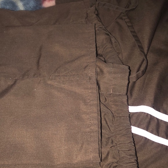 Scrub set size small bundle with two tops - Picture 5 of 7